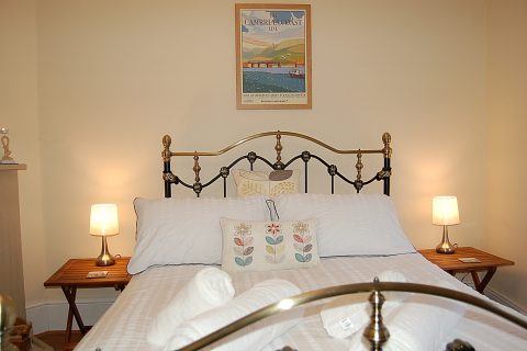 Room One with Private Bathroom Saint Cadfans Lodge
