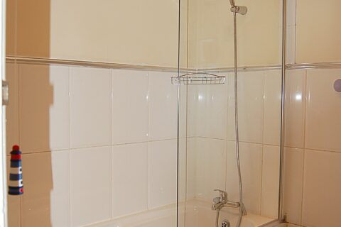 Room One with Private Bathroom Saint Cadfans Lodge