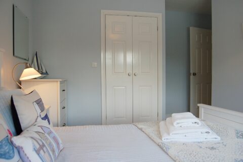 Glan Yr Afon Holiday Home with hot tub