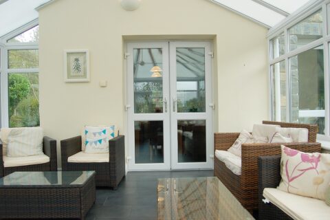Glan Yr Afon Holiday Home with hot tub