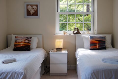 Glan Yr Afon Holiday Home with hot tub