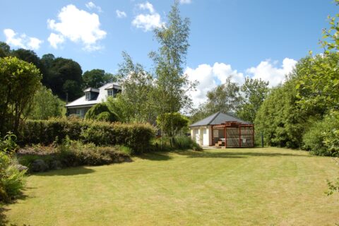 Glan Yr Afon Holiday Home with hot tub