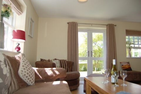 Glan Yr Afon Holiday Home with hot tub