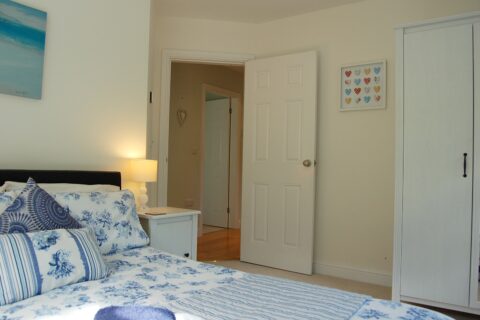 Glan Yr Afon Holiday Home with hot tub