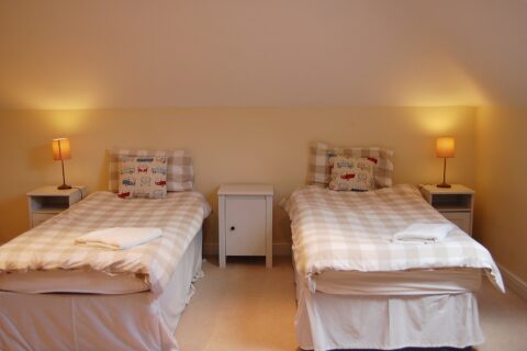 Glan Yr Afon Holiday Home with hot tub