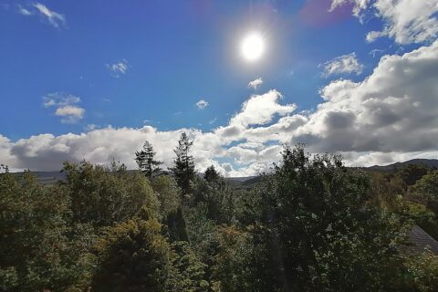 Llygad Yr Haul Woodland Setting with Mountain Views
