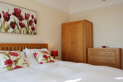 Traeth Suite opposite Tywyn Beach