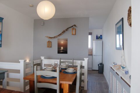 Chwerthin Y Mor Beach House (Laughter of the Sea)