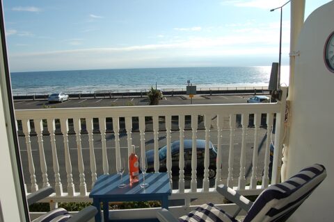 Traeth Suite opposite Tywyn Beach