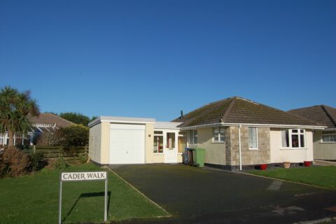 Wulfrun 3 bed bungalow, nr Tywyn Beach