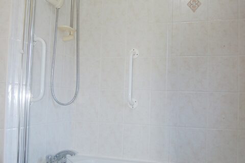Wulfrun 3 bed bungalow, nr Tywyn Beach