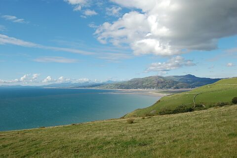 Wulfrun 3 bed bungalow, nr Tywyn Beach