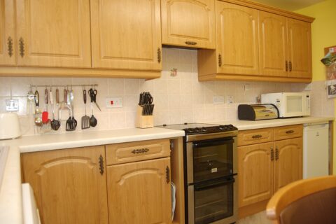 Wulfrun 3 bed bungalow, nr Tywyn Beach