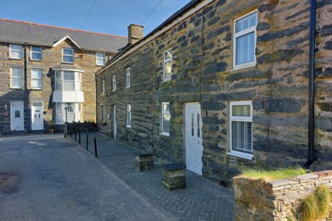 Craig View Fishermans Cottage nr Harbour and Beach
