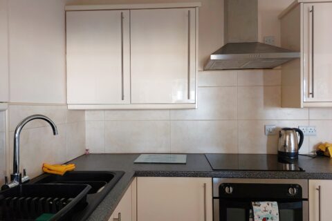 Hafan Y Traeth Beach Front Apartment in Barmouth