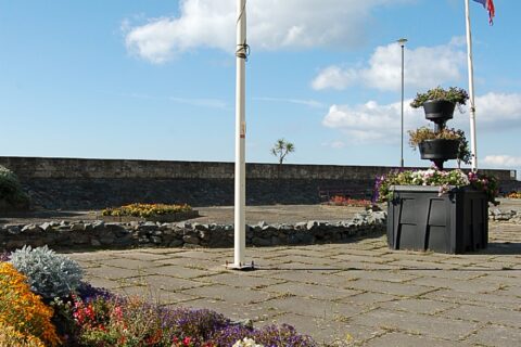 Hafan Y Traeth Beach Front Apartment in Barmouth