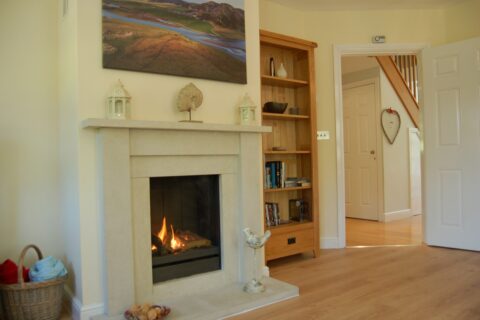 Glan Yr Afon Holiday Home with hot tub