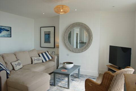 Driftwood Designer Apartment