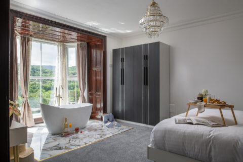 Eryri / Snowdonia Family Retreat with Hot Tub