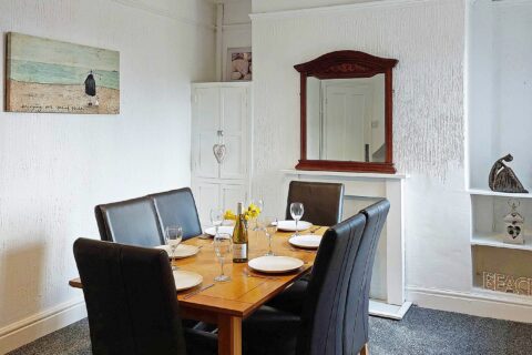 Heulwen Cottage nr The Beach Barmouth*