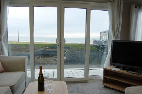 Seaview Caravan F17 Neptune Park, Tywyn